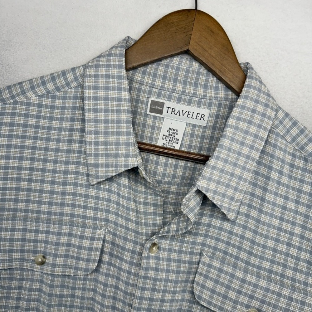 LL Bean Shirt Mens XL Gray Plaid Traveler Button Up Seer Sucker Textured Pockets